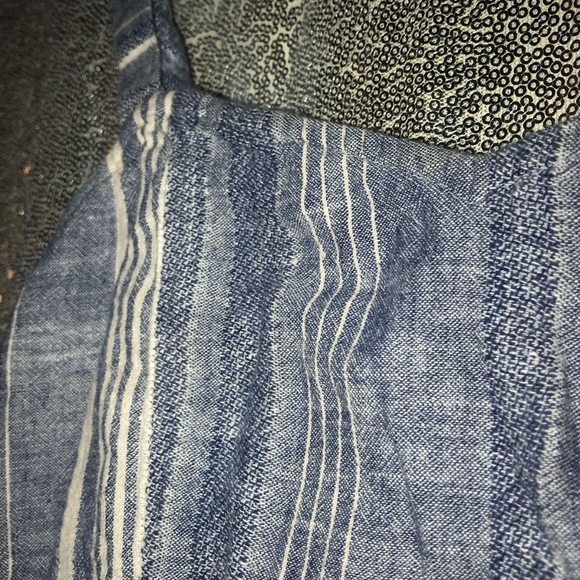 light blue camisole - Picture 3 of 4